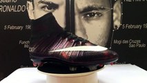 butymercurialsklep.com - Buty Piłkarskie Nike Mercurial Superfly CR7 FG Purpurowy Czarne Biały