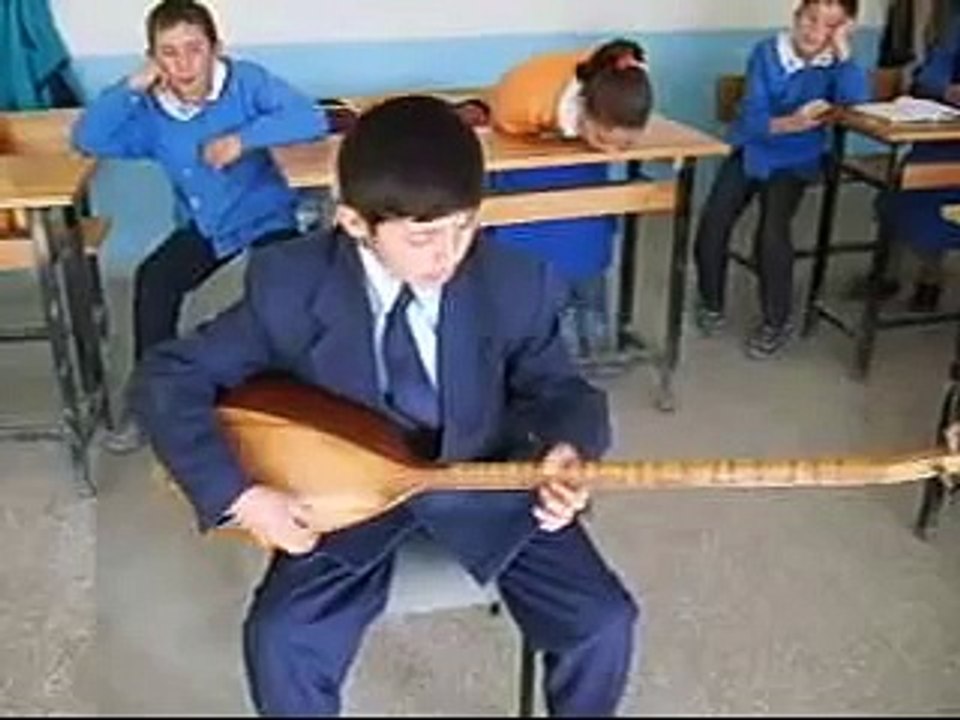 Saz Bağlama  Ertuğrul Kara Sivas'ın Yollarına