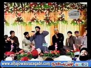 Naat bekhud kiye detay hein by awais raza