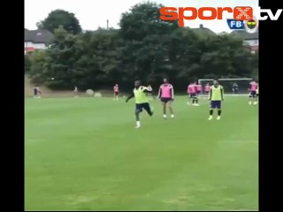 Moussa Sow idmanda coştu! Çıldırtan şutlar....