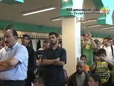 Freude in BERLIN: 2 DEUTSCHE NEHMEN DEN ISLAM AN - Beim Unterricht in der Moschee MAI 2009 - Teil 2