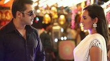 Salman Khan  with  Sonakshi Sinha celebrat today, film 