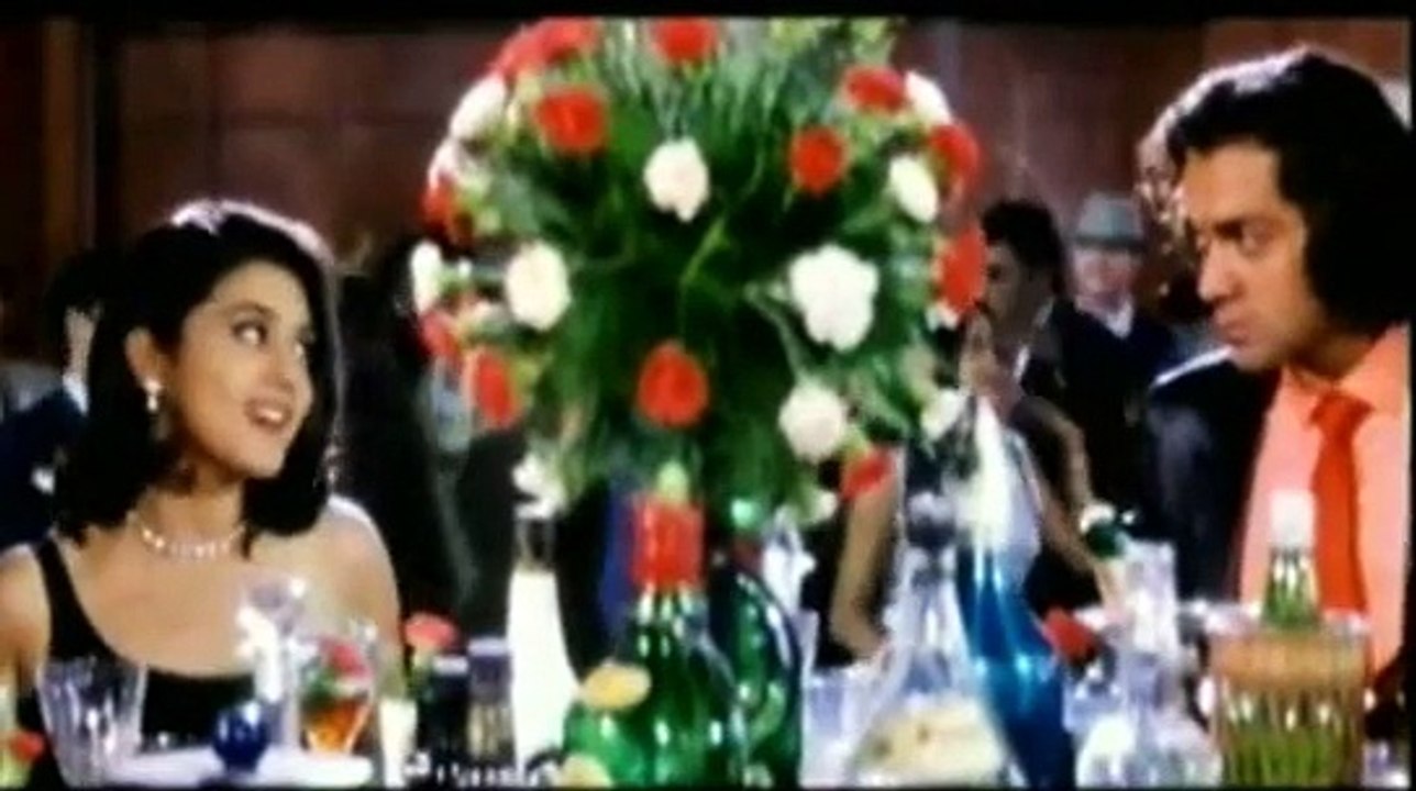 BEST DANCE HINDI SONG - mehfil main baar