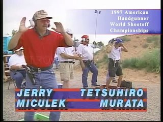 Jerry Miculek - S&W Demo - Parte 1