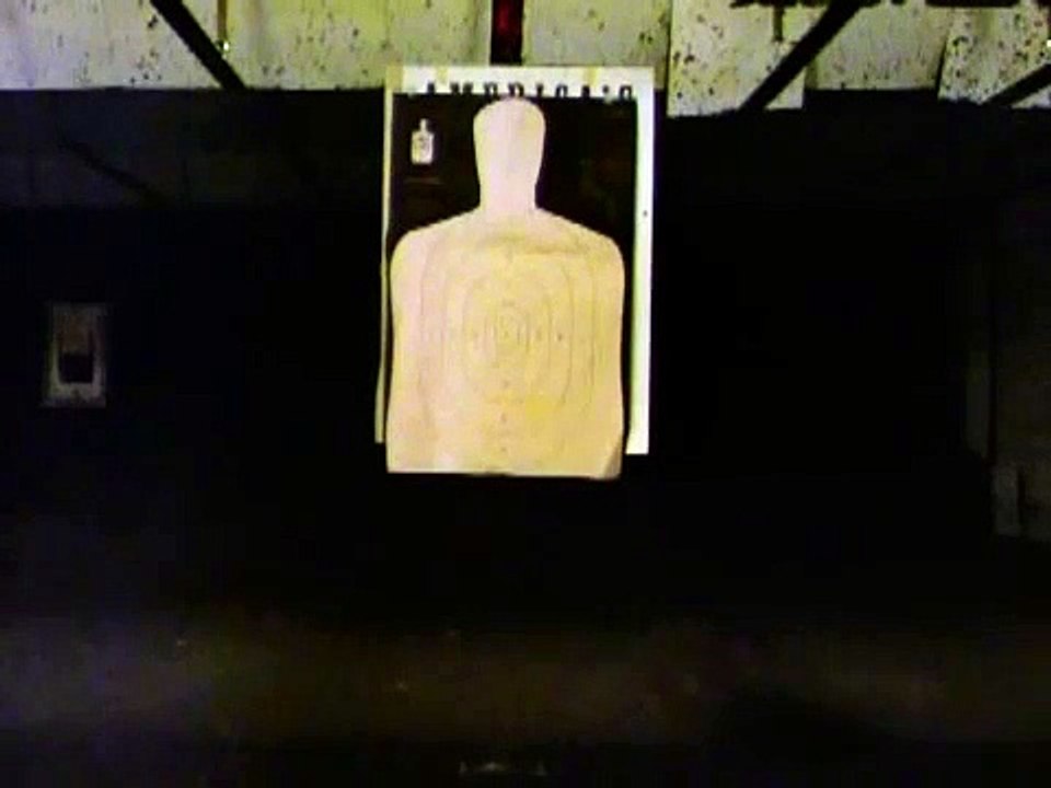 Shooting Beretta 92FS 1