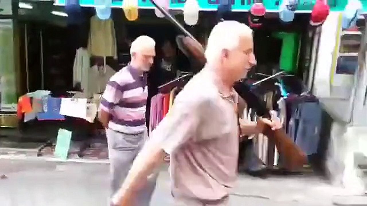 Eğlenmenin Yaşı Yoktur - Esnaf İçerir