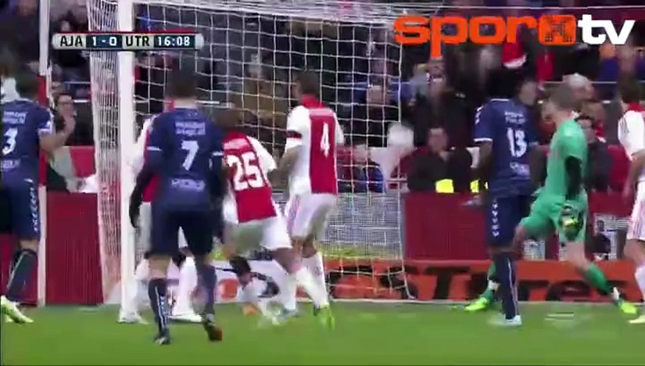Ajax evinde zorlanmadı!...