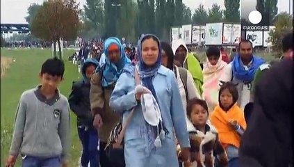 النمسا تغلق طريقا سريعا على حدودها مع المجر