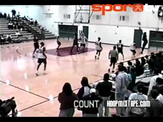 Kobe Bryant 17 yaşında kendini belli etmiş! Çılgın smaç...