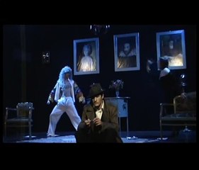 Il Mistero dell'assassino misterioso (flashback) di Lillo e Greg