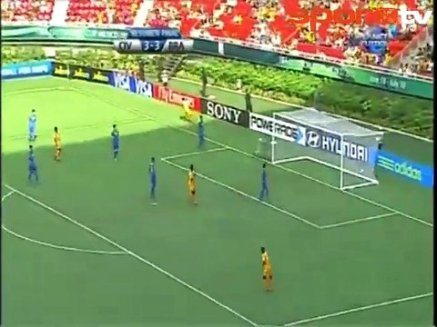 Dünya bu çocuğu konuşmaya başladı, 17'likten Brezilya'ya 3 gol! | Souleymane Coulibaly