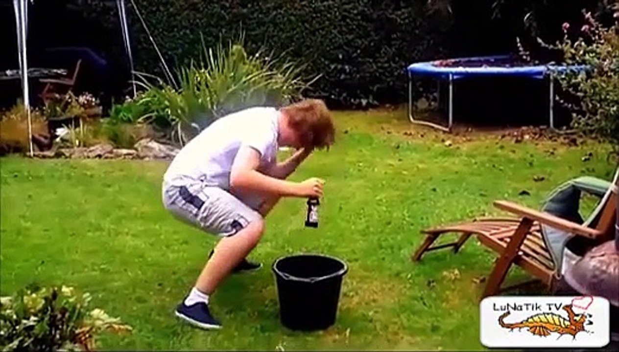 美女おもしろ動画2015 ハプニング映像集 衝撃動画 失敗映像 Best funny video compilation (2)