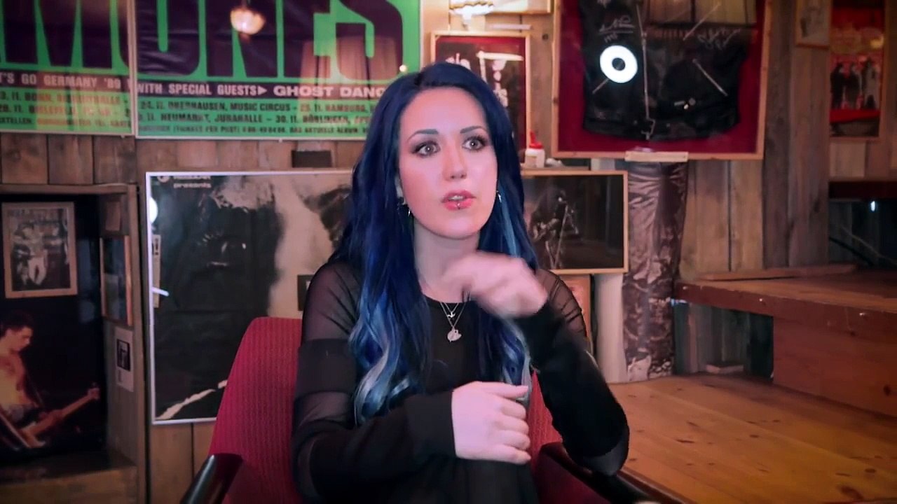 Alissa White-Gluz of Arch Enemy
