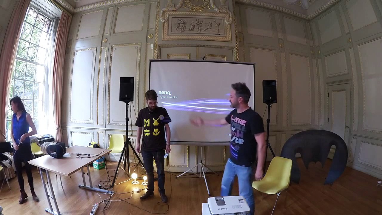Music Hack Day Amsterdam 2014: PLAY SHIRT