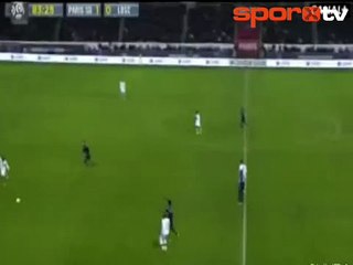 Zlatan'ı utandıran çalım!