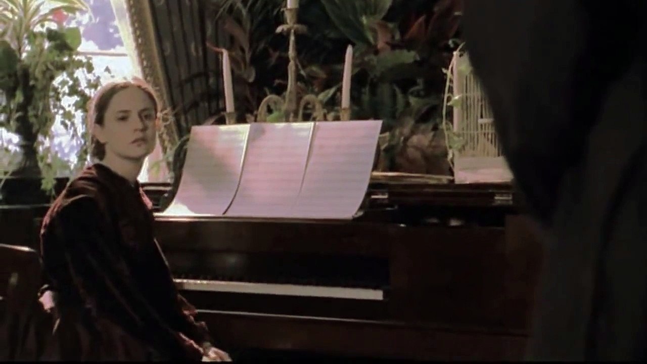 Washington square (1997) final scene