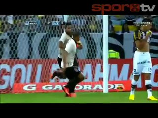 38'lik Juninho'dan inanılmaz bir asist!