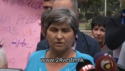 IZJAVI PROTEST PRED SUD ZA ZATVORENI PREVOZNICI NA MIGRANTI 11 09