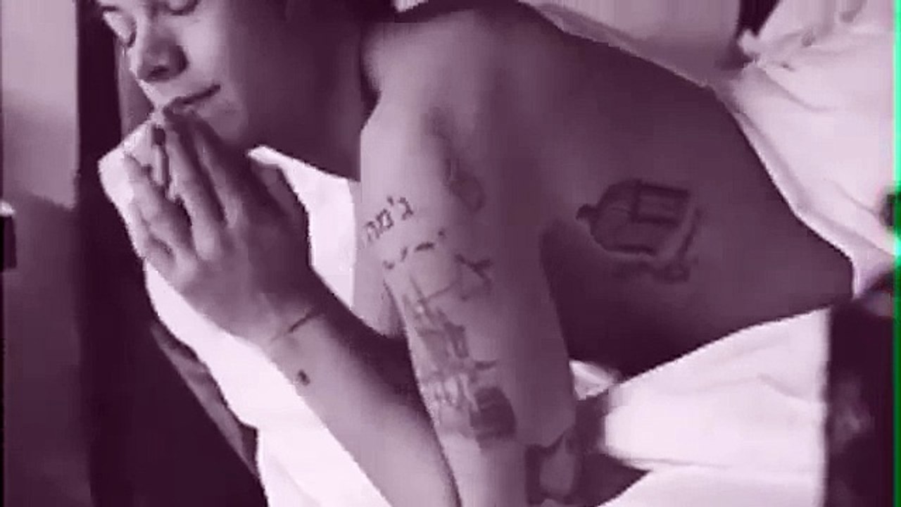 HARRY Styles   War is love