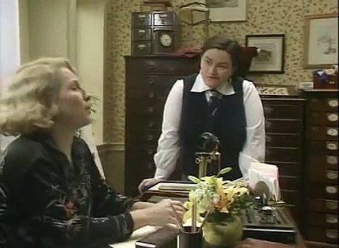 French & Saunders - House of Idiot Part 1