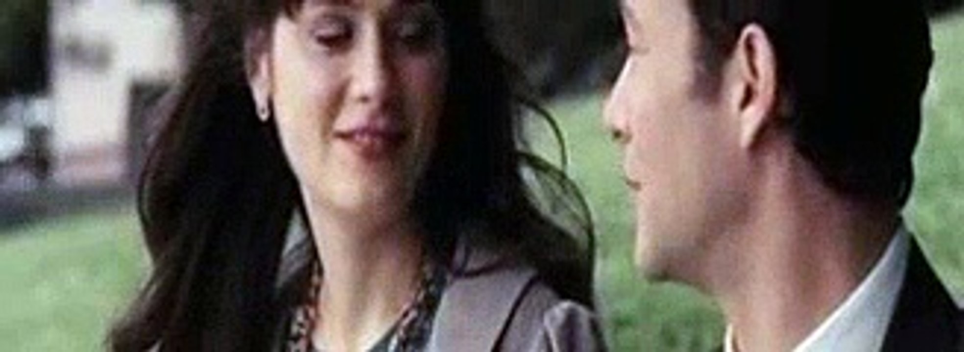 The Smiths - There is A Light That Never Goes Out [Full Episode]