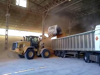 CAT 938K Wheel loader working