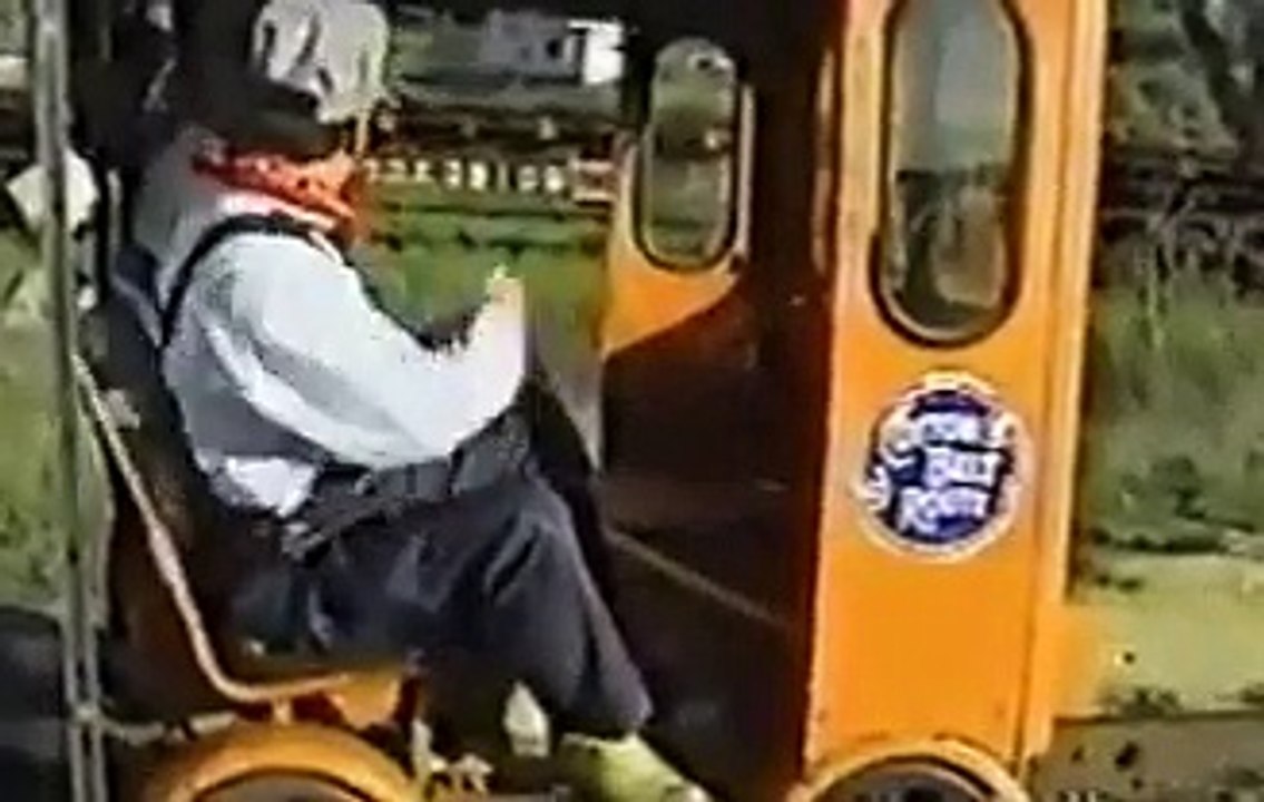 There Goes a Train [Full Episode]