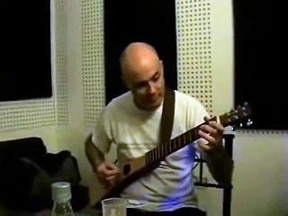 JAF 2012 - El Guitarrista del Tren a Quilmes.wmv