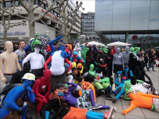 Morphsuits Flashmop am 7. April 2012 in Stuttgart