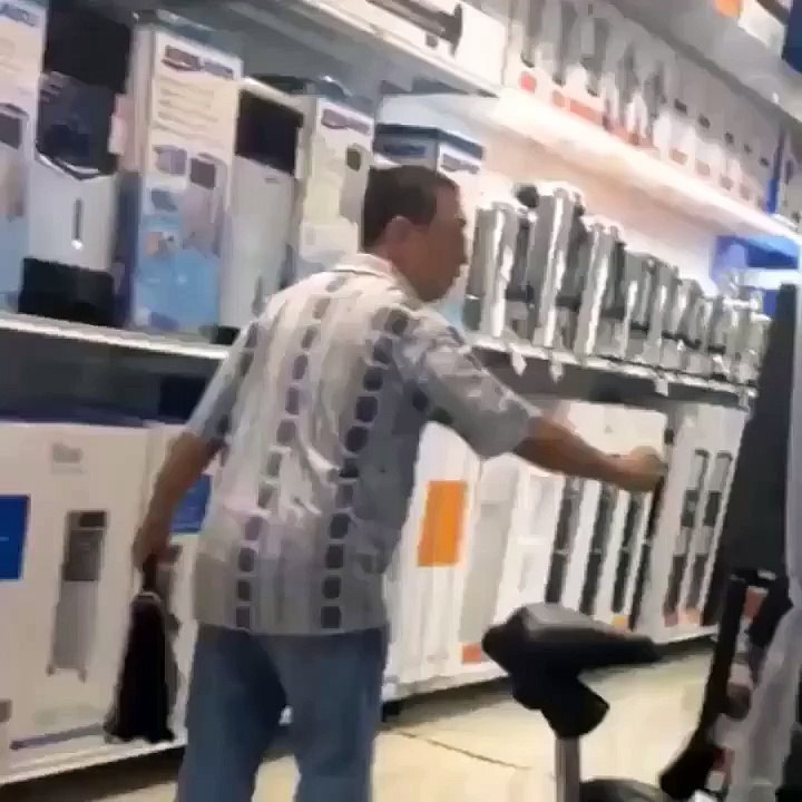 Epic Fail Getting wayyy too into it ~ EpicFail