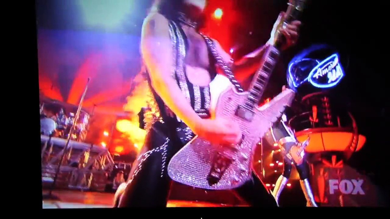 KISS - AMERICAN IDOL 2009 - ADAM LAMBERT - HD