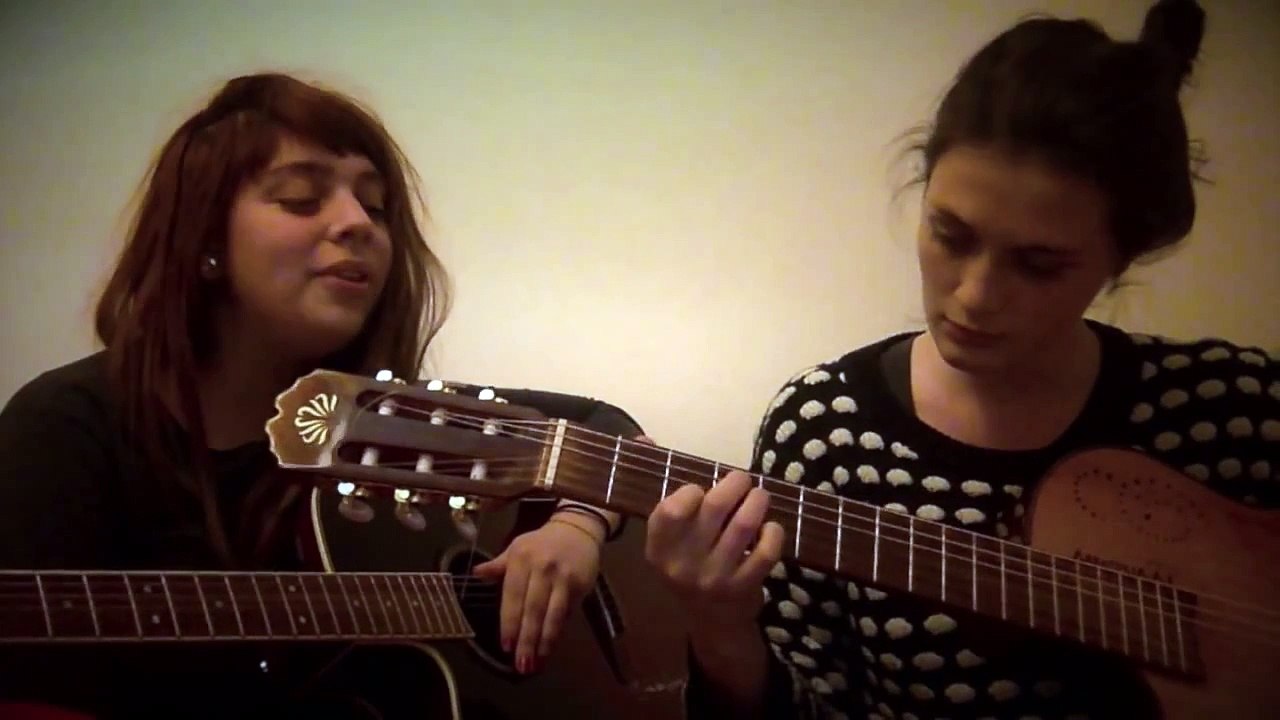 Agustina Cuello & Julia Sicca - La última prosa (Lisandro Aristimuño)