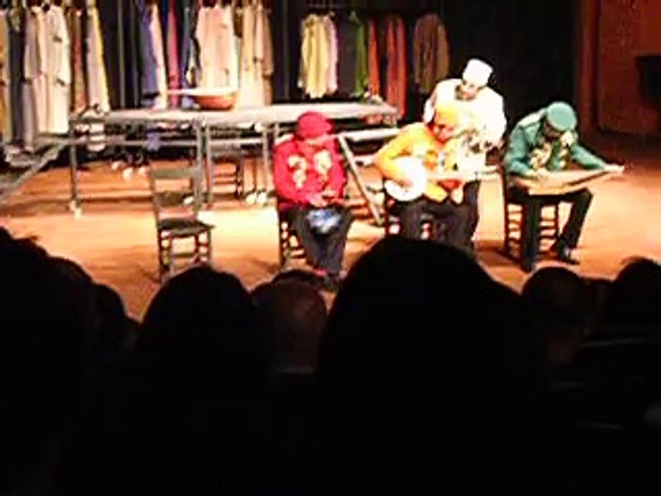 "Azizname"- Darbeci Komutanlardan Konser