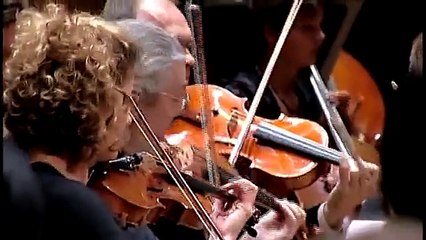 Beethoven Sym.3 "Eroica" IV. Finale part 1 Wiener KammerOrchester