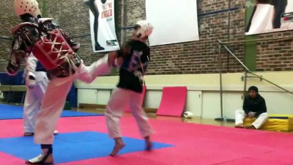 The competition of Taekwondo (Uni version)