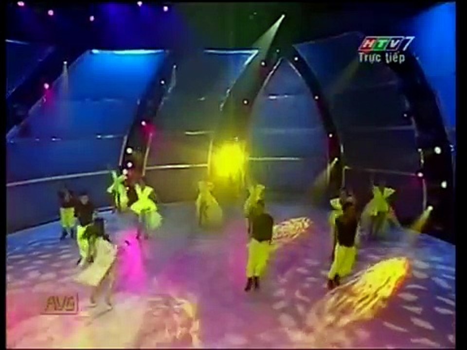 Per _ Con  bướm xuân (Nhạc Hoa lời Việt) _ Hiền Thục - So you think you can dance
