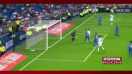 Cristiano Ronaldo Skills Show 2015-2014 Football Skills (HD)