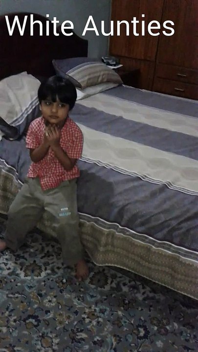 Bacha Party Vines (white aunties vs brown aunties meeting u)