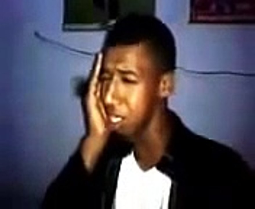 طفل موريتاني رائع يمتلك موهبة متميزة في تقليد قراء القرءان الكريم