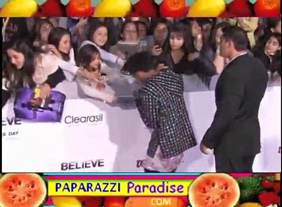 JADEN SMITH wears kooky outfit to Justin Bieber's Believe premiere