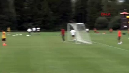 Podolski'den antrenmanda şahane gol!