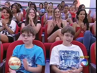 Mulher compra carro semi-novo e não recebe o veículo da concessionária