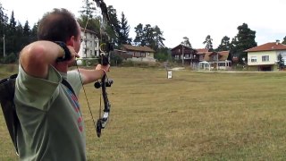 Compound bow shooting, 50m