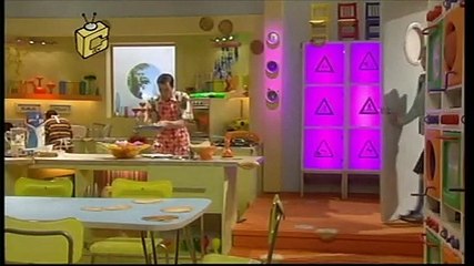 My Parents Are Aliens - Pret A Brian - (1/3)