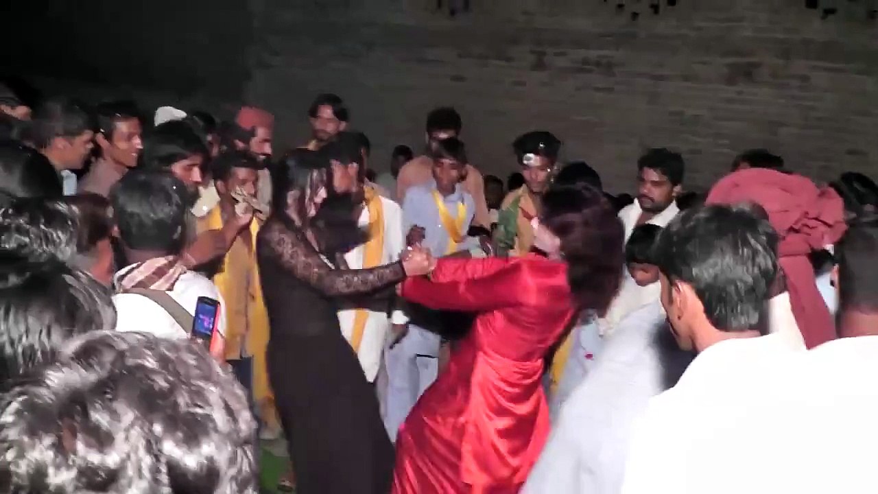 Shemale Khusra Dance Khusra on Wedding Dhool Dance Bhangra Khursa Best Vail On Wedding Shadi Khusra