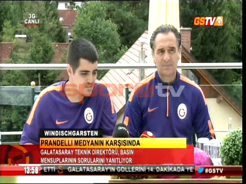 Cesare Prandelli: "Balotelli ve Pirlo haberleri asılsız..."