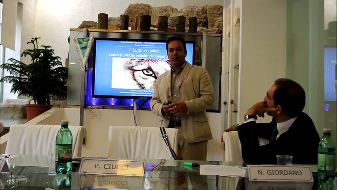Prof. Ciucci Il lupo in Italia .wmv