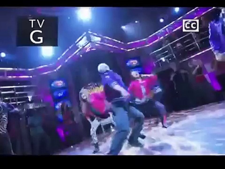 Shake it Up Twist My Hips