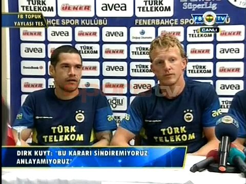 Kuyt: Takımımla gurur duyuyorum