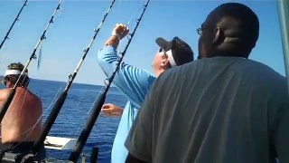 Bermuda Drift fishing With Capt  Nitian Aggarwal, Mac Bean, Dave Free, Amy Parsons, Big D, Sharron